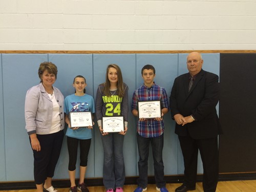 8th Grade Students Recognized